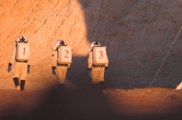 Landing on Mars during AustroMars 2006.  (c) OeWF (Andreas Koehler)